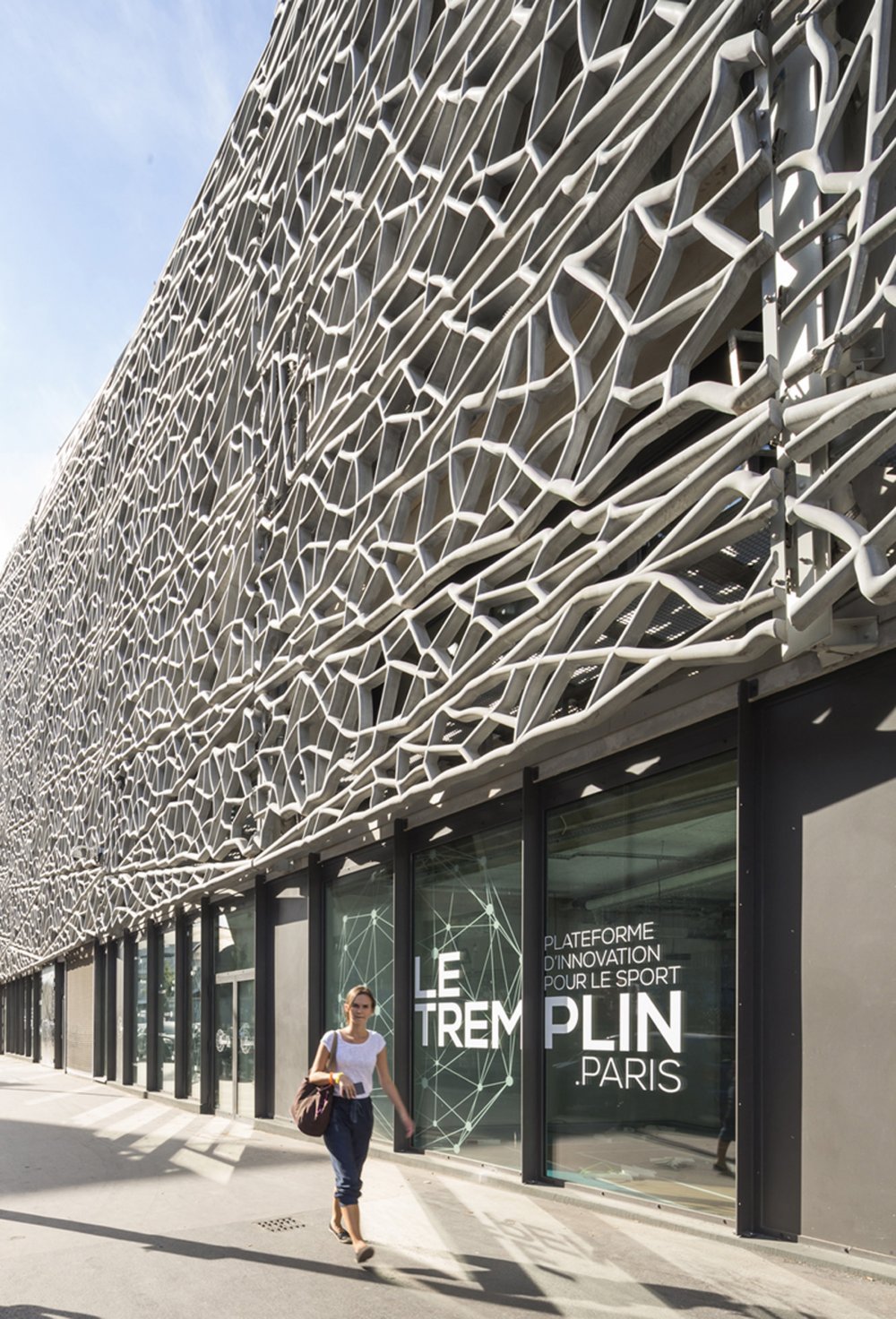 pôle d'innovation au stade Jean Bouin à Paris - 16ème - photo © Luc Boegly