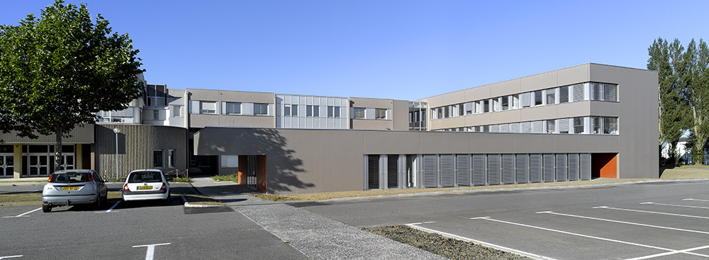 maison des agriculteurs à Plérin - 22 - façade sud-ouest - photo Luc Boegly ©