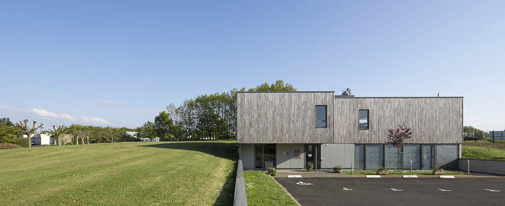 maison des familles à Saint Brieuc - 22 - façade d'entrée - photo Frédéric Baron ©