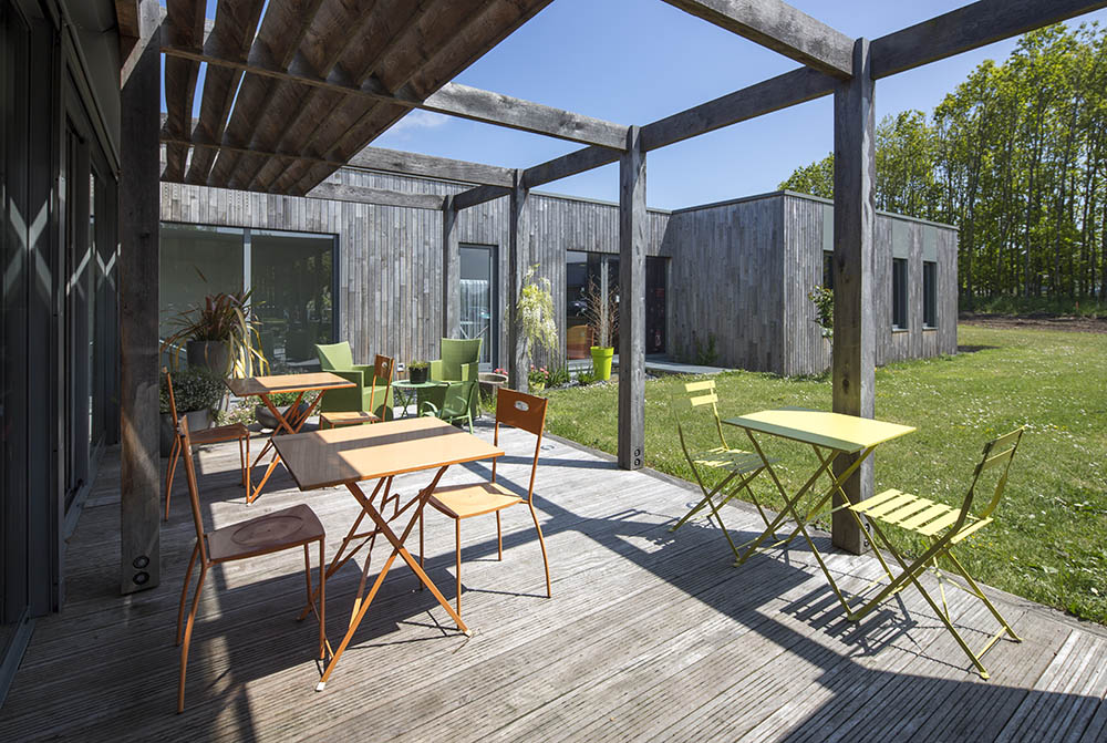 maison des familles à Saint Brieuc - 22 - terrasse - photo Frédéric Baron ©