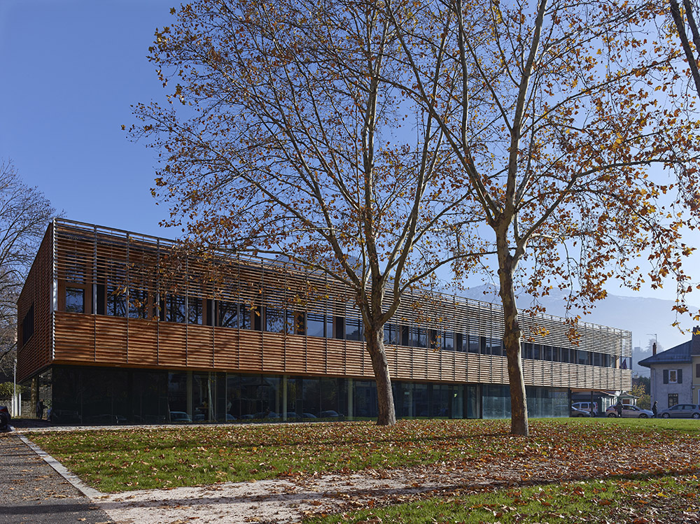 centre des finances publiques à Albertville - 73 - façade sur le parc Aubry - photo Stéphane Chalmeau ©