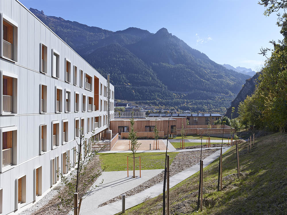 ehpad, ssr et unité Alzheimer à Modane - 73 - façade ouest - photo Stéphane Chalmeau ©